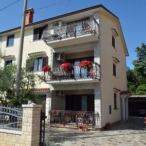 Ruza Umag
